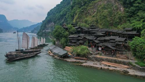 湛江机场新增五条航线（温州+石家庄+福州+宜昌+琼海博鳌）